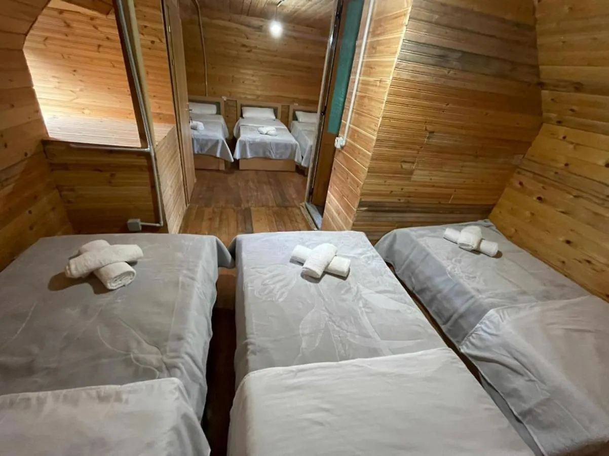 Guest house Bujtina Zemra Tradites Theth