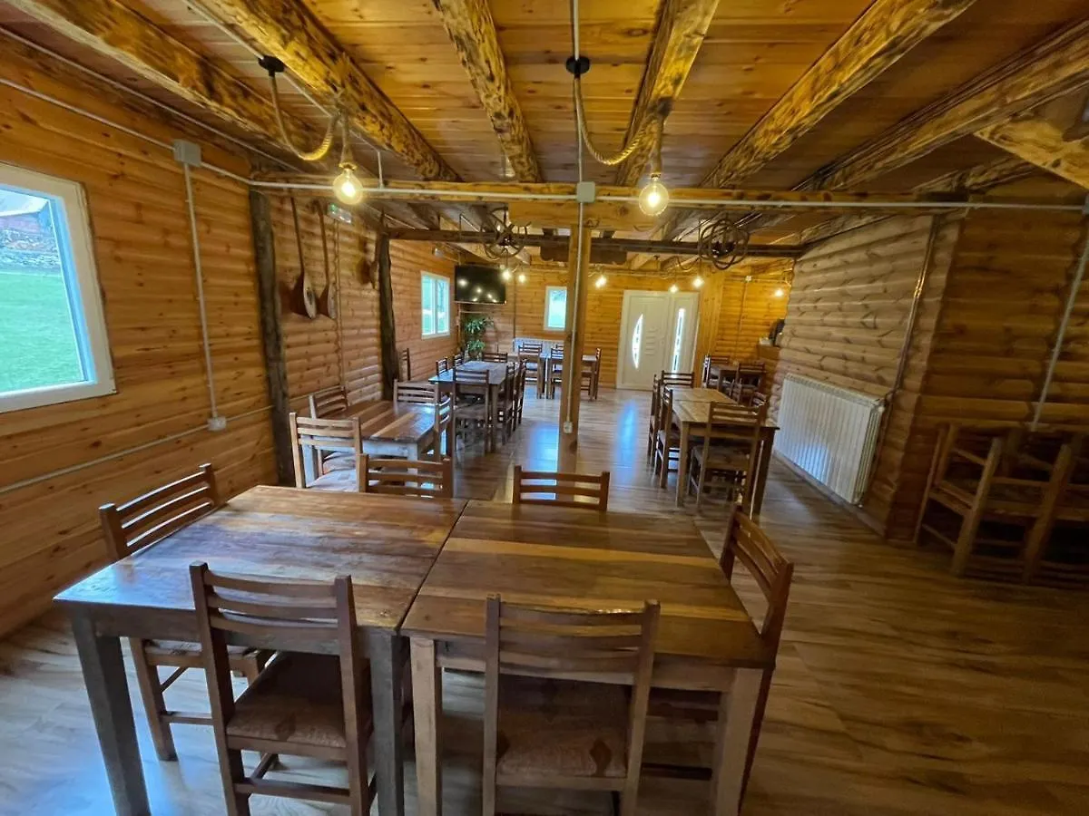 Bujtina Zemra Tradites Theth Albanie